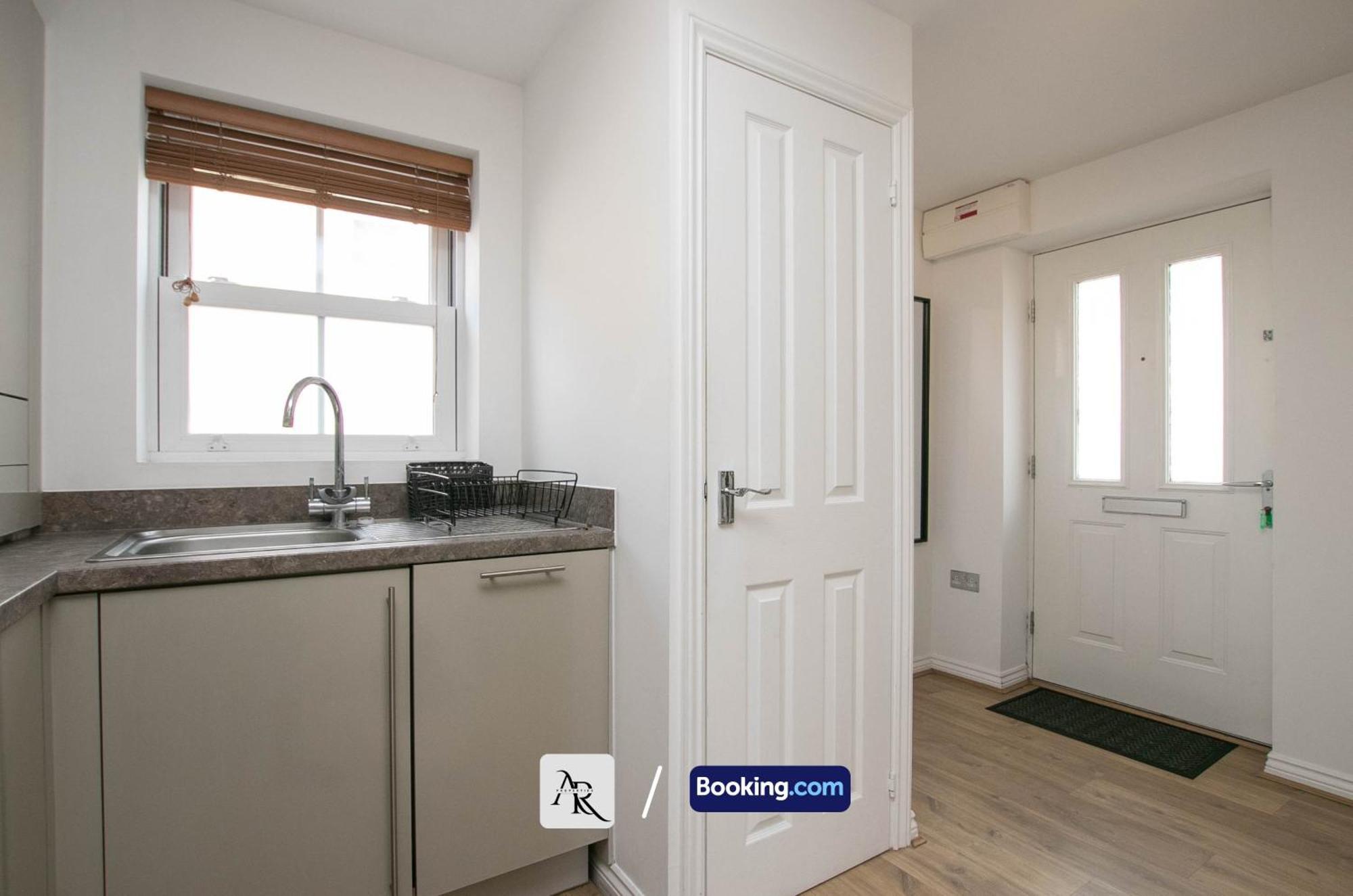 Cozy House By Ar Properties Short Lets & Serviced Accommodation Colchester Exterior foto